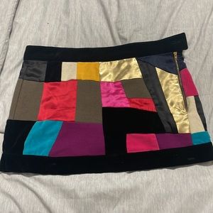 Velour mini skirt with color block pattern